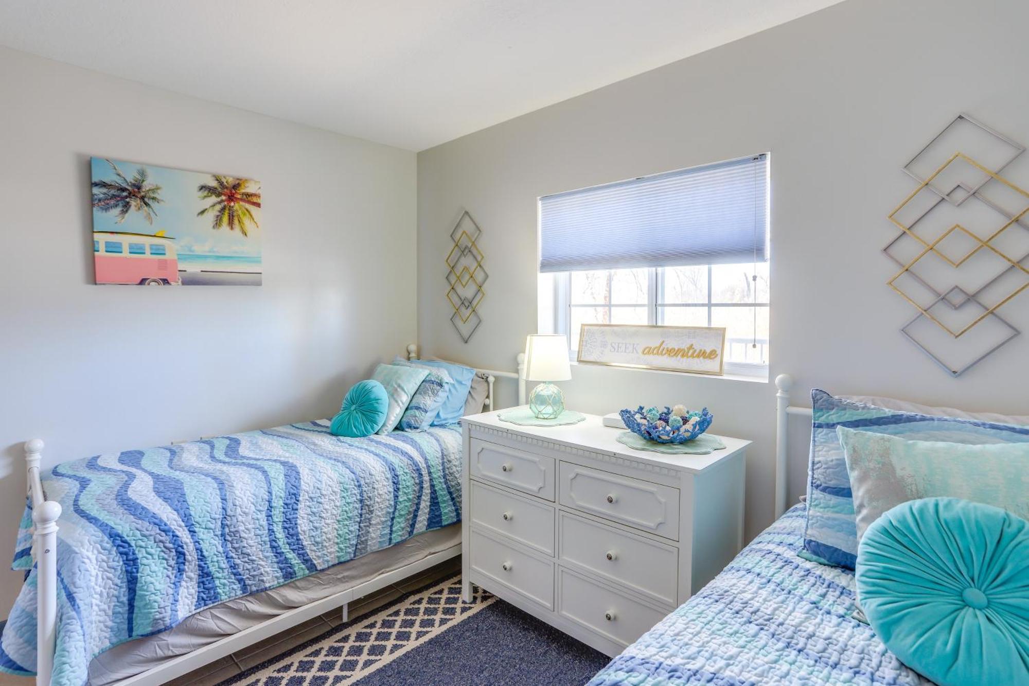 Cozy Lakefront Middle Bass Retreat With Balcony Put-in-Bay Eksteriør billede
