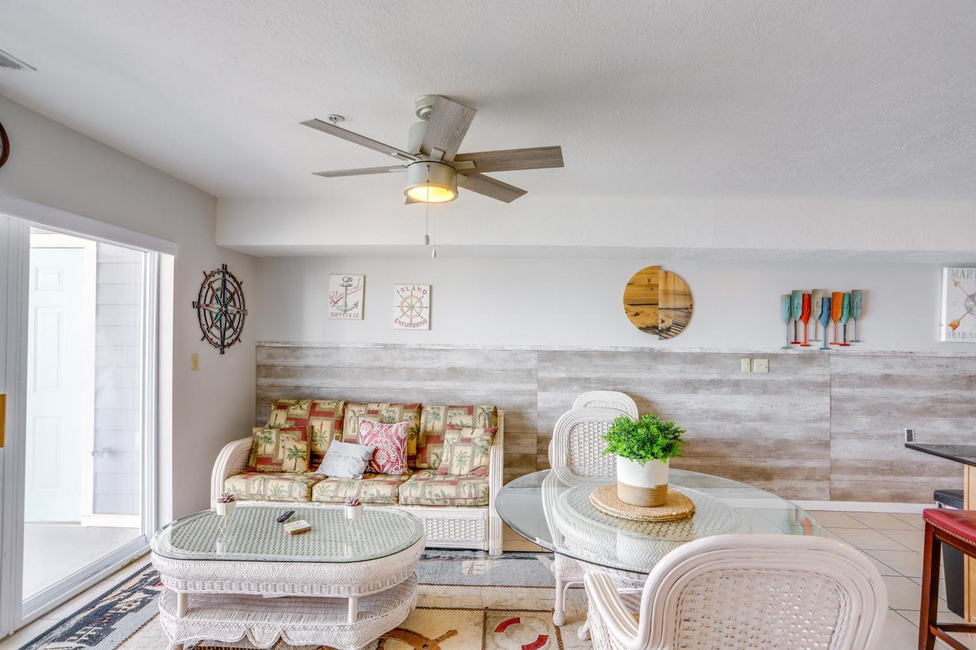 Cozy Lakefront Middle Bass Retreat With Balcony Put-in-Bay Eksteriør billede